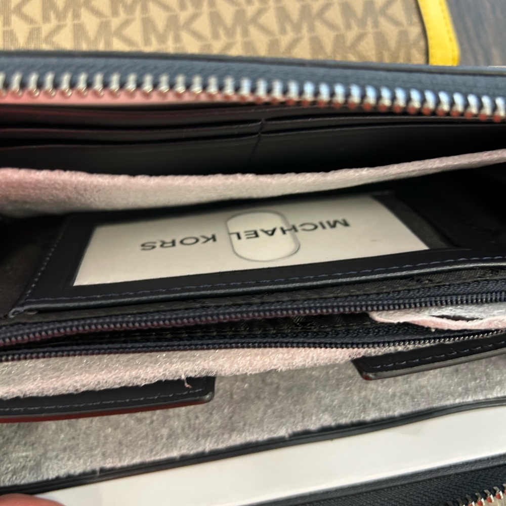 Michael Kors Cooper Tech Zip Around NWT blue orange men wallet signature logo - Picture 8 of 9